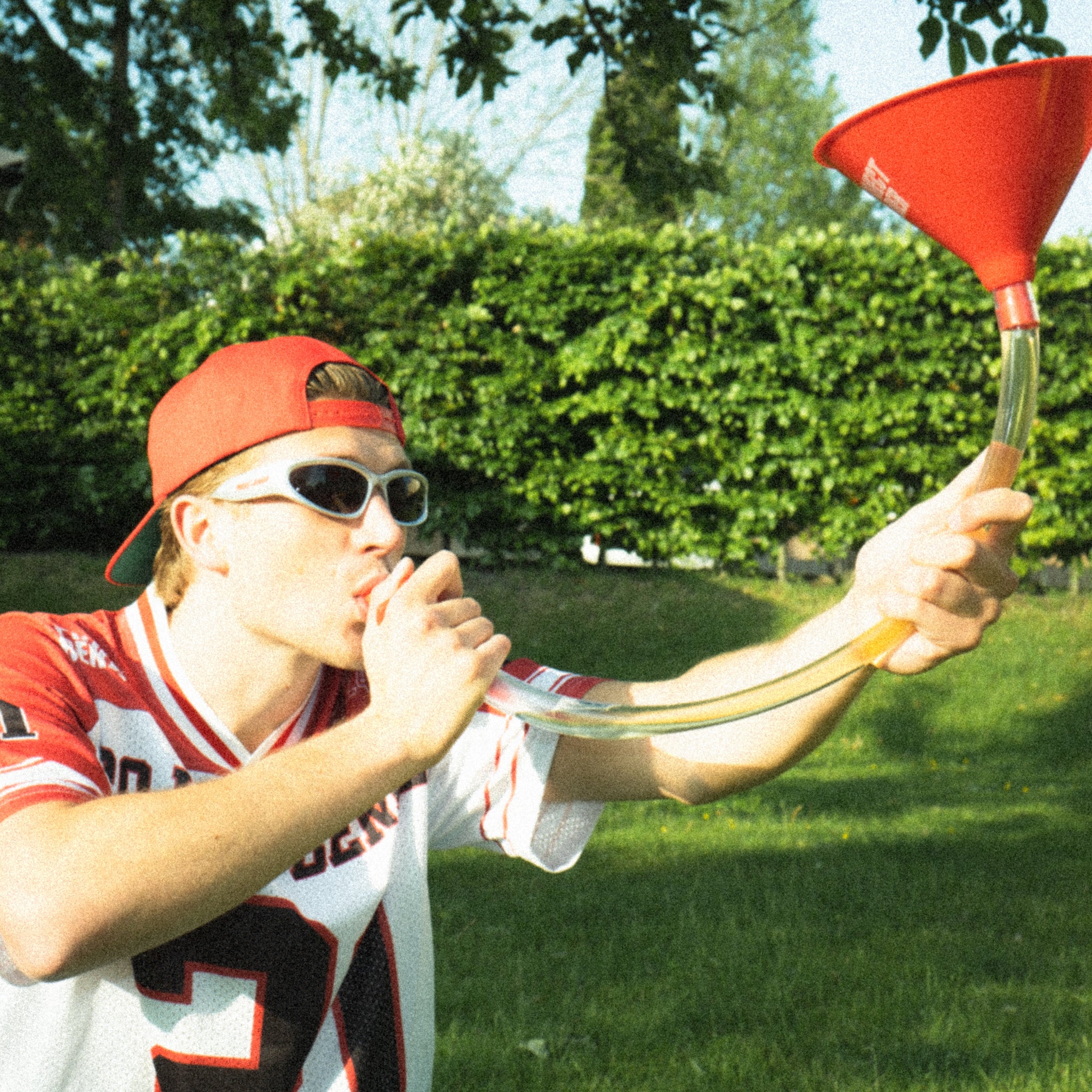 Beer Bong Red - Project Bender